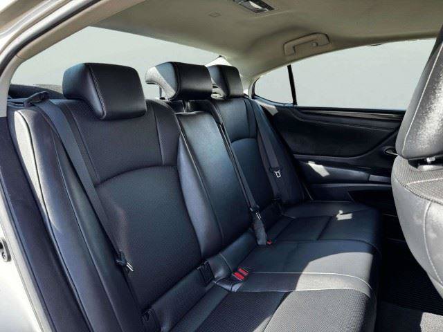 Used 2021 Lexus ES 250 w/ Premium Package AWD/4WD image 45