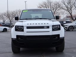 Certified 2024 Land Rover Defender 110 X-Dynamic SE AWD/4WD image 9