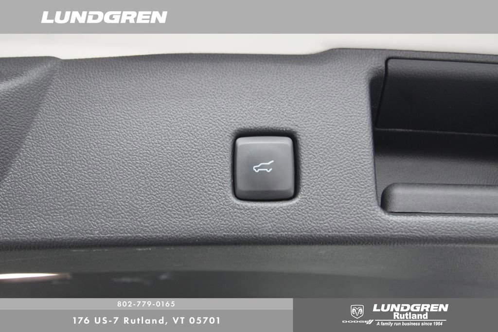 Used 2022 Ford Escape SE w/ Convenience Package image 39