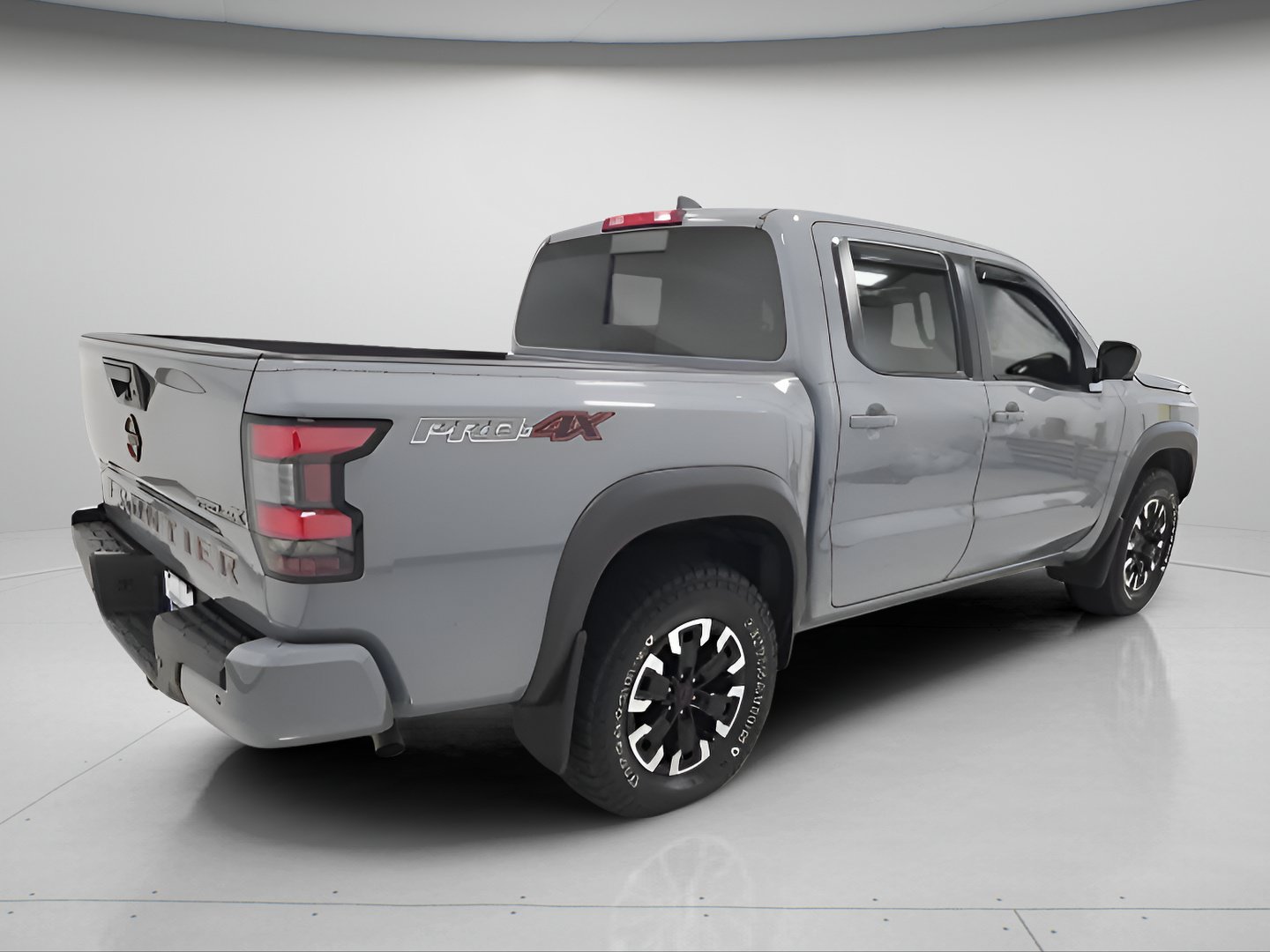 Used 2023 Nissan Frontier PRO-4X w/ Pro Convenience Package AWD/4WD image 6