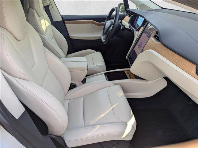 Used 2019 Tesla Model X 75D AWD/4WD image 22