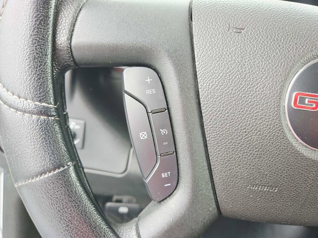 Used 2021 GMC Savana 2500 w/ Driver Convenience Package image 19