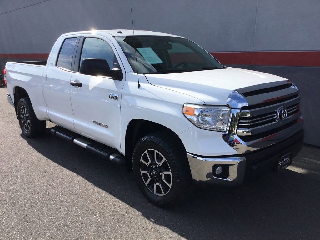 Used 2016 Toyota Tundra SR5 w/ TRD Off Road Package AWD/4WD image 2