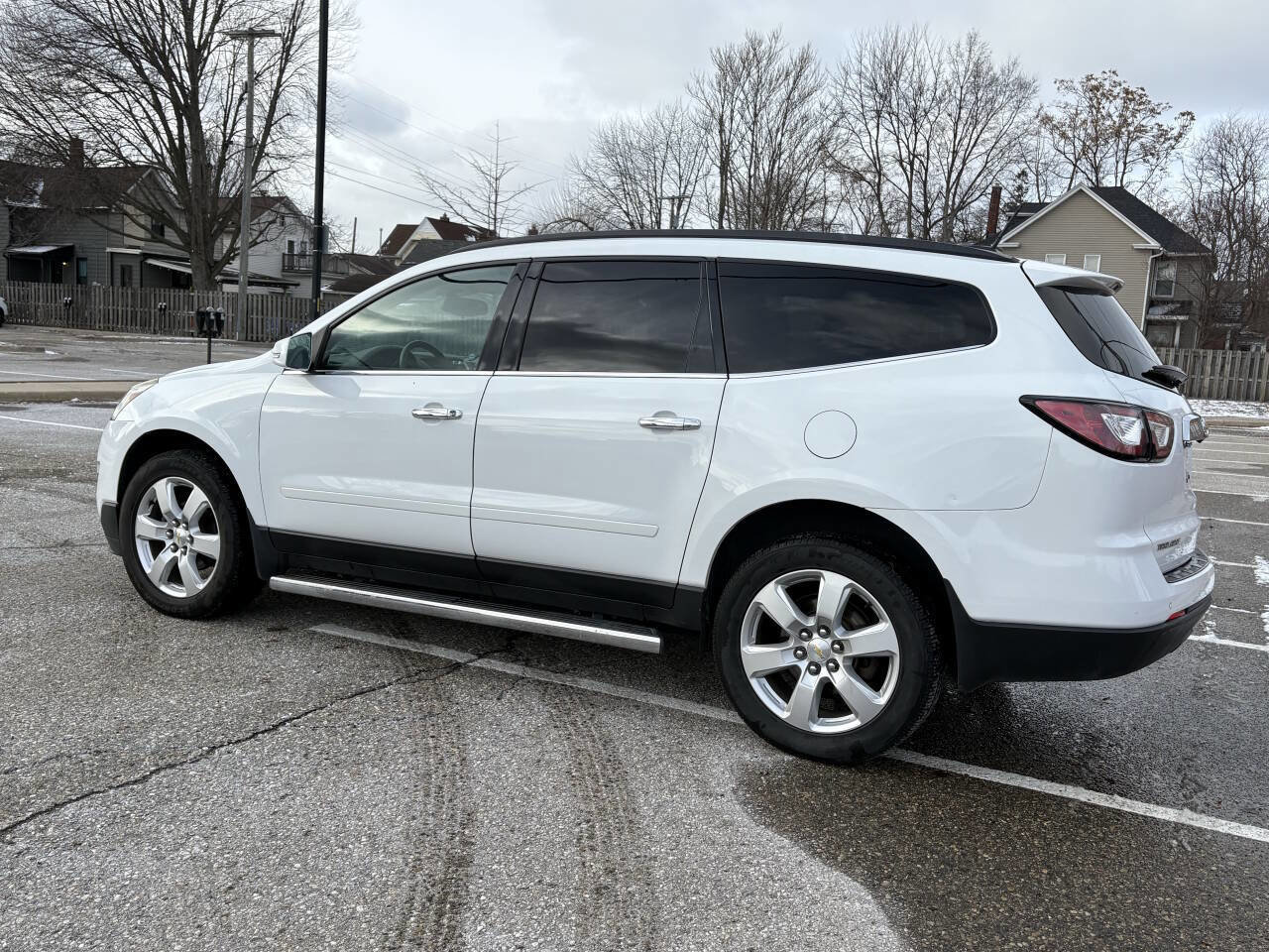Used 2017 Chevrolet Traverse LT w/ Style and Technology Package image 14