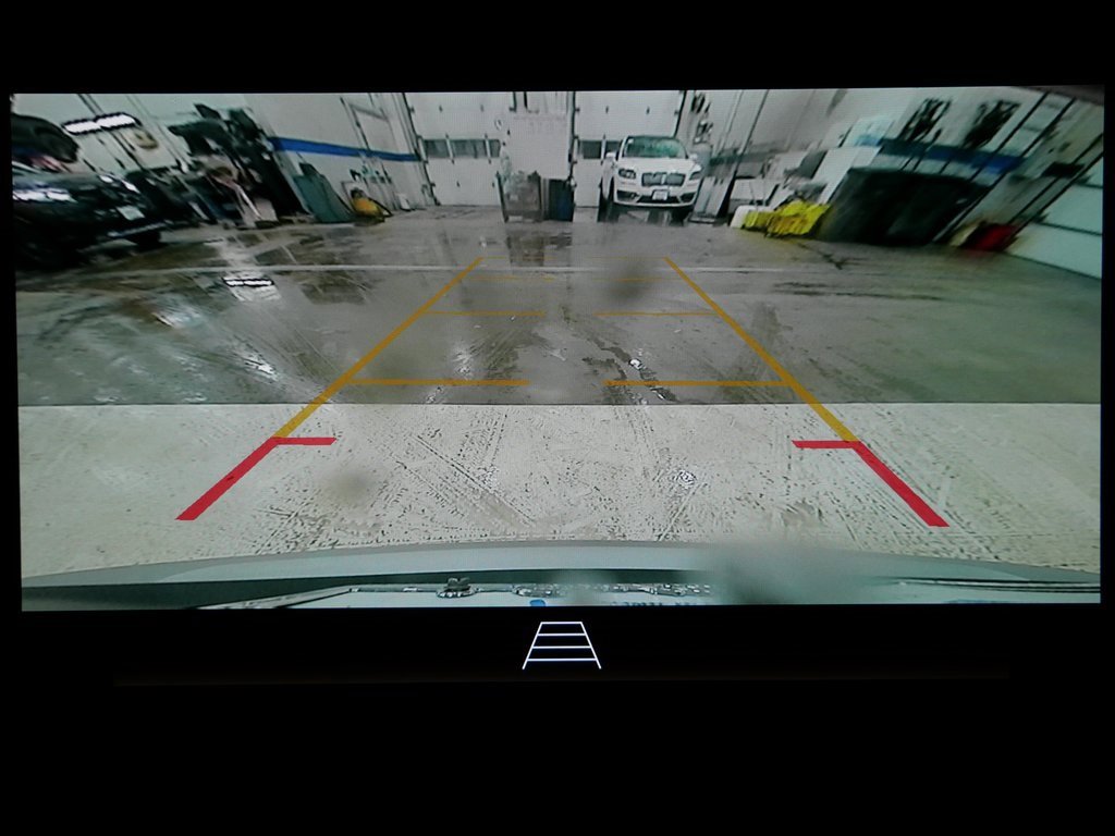 Used 2025 Buick Envista Preferred w/ Convenience II Package image 18