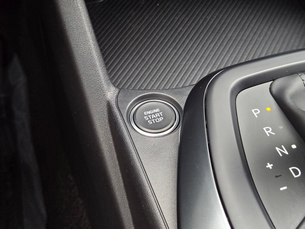 Certified 2025 Kia K4 FWD image 31