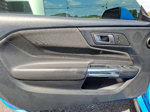Used 2024 Ford Mustang Coupe RWD image 11