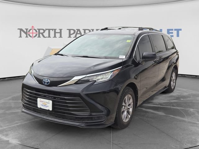 Used 2022 Toyota Sienna LE FWD image 7