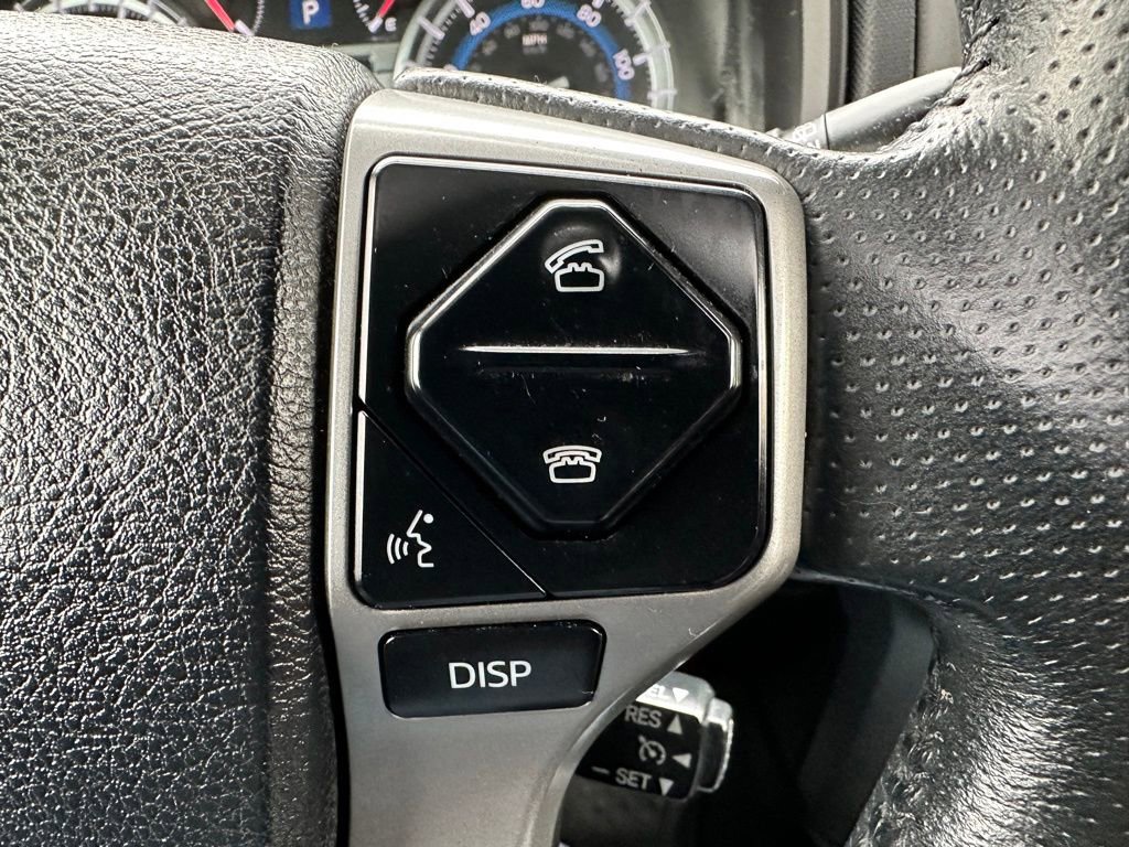 Used 2016 Toyota 4Runner Limited image 25