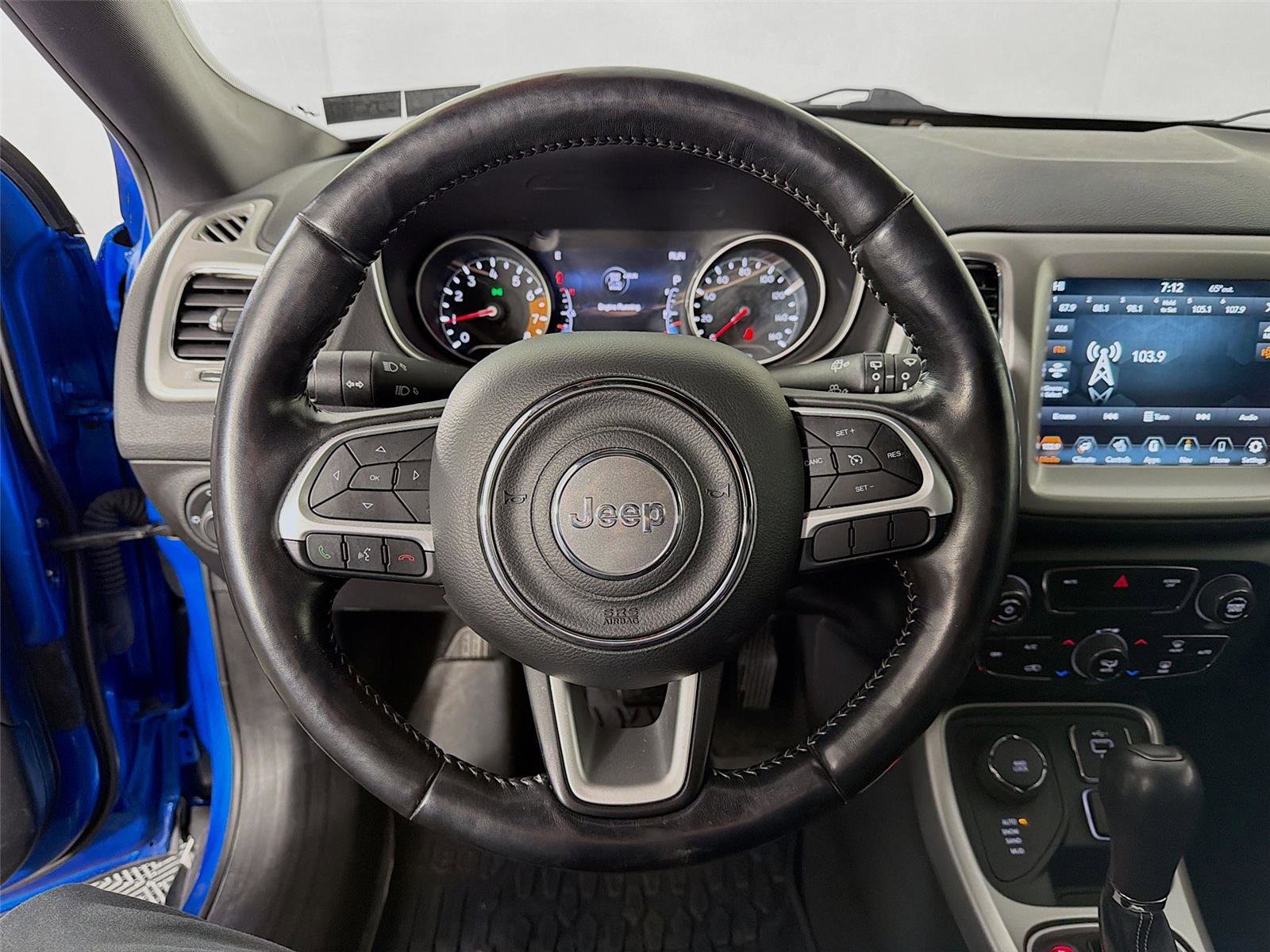 Used 2021 Jeep Compass Latitude AWD/4WD image 12