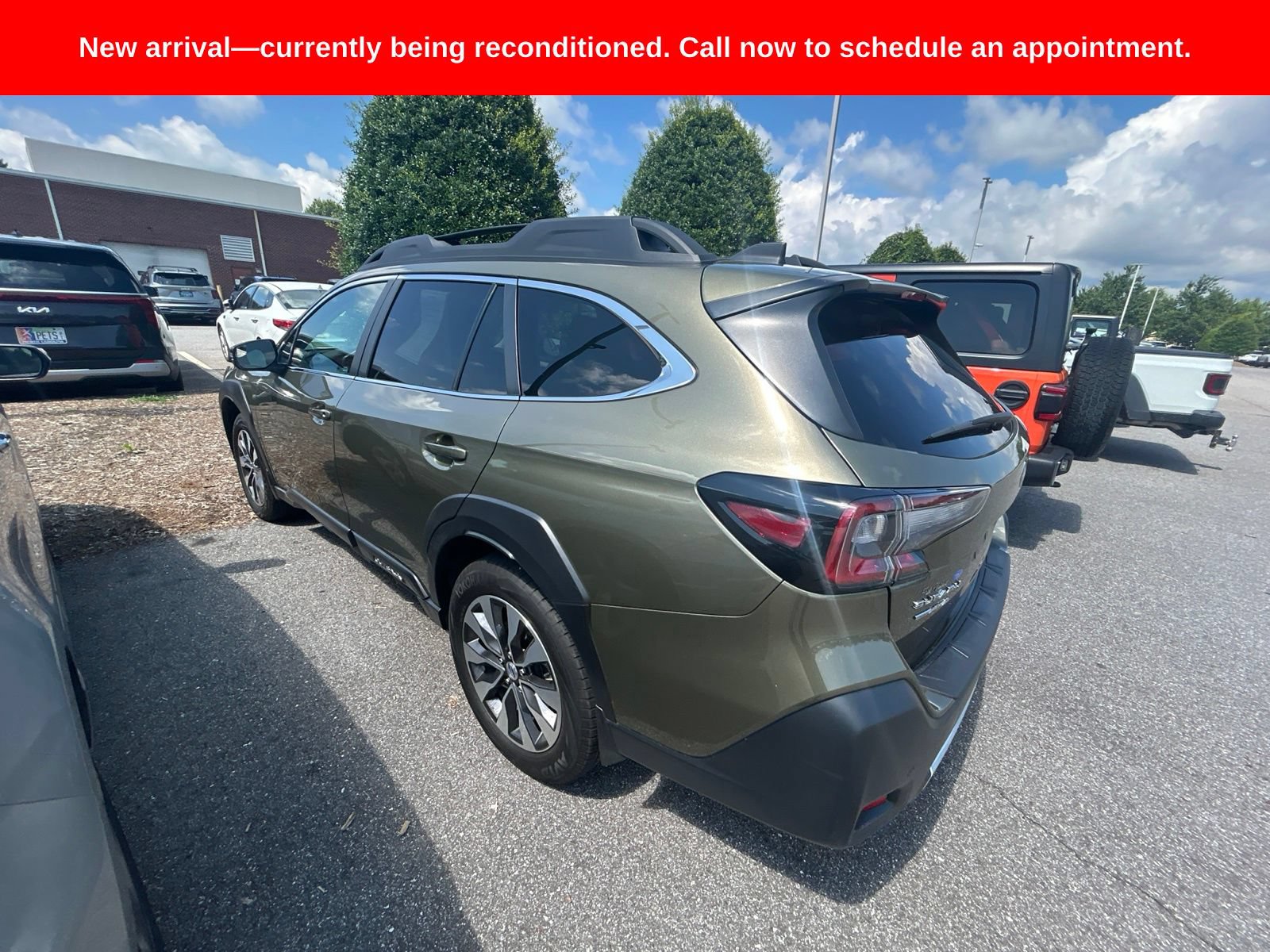 Used 2025 Subaru Outback Limited XT AWD/4WD image 9