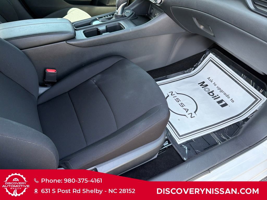 Certified 2024 Nissan Sentra S image 35