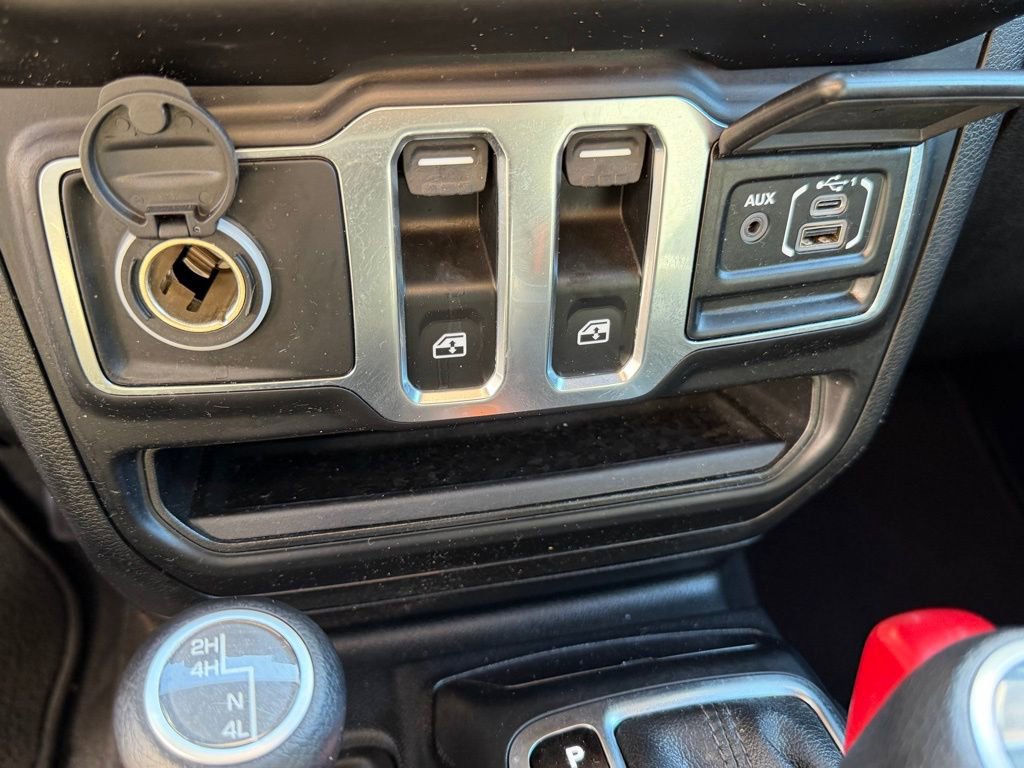Used 2020 Jeep Wrangler Sport image 22