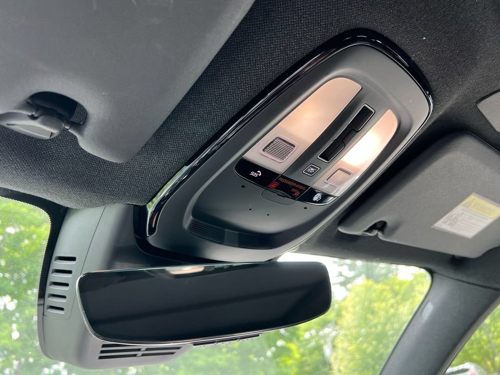 Certified 2023 Volvo XC40 Recharge Plus w/ Protection Package Premier AWD/4WD image 20