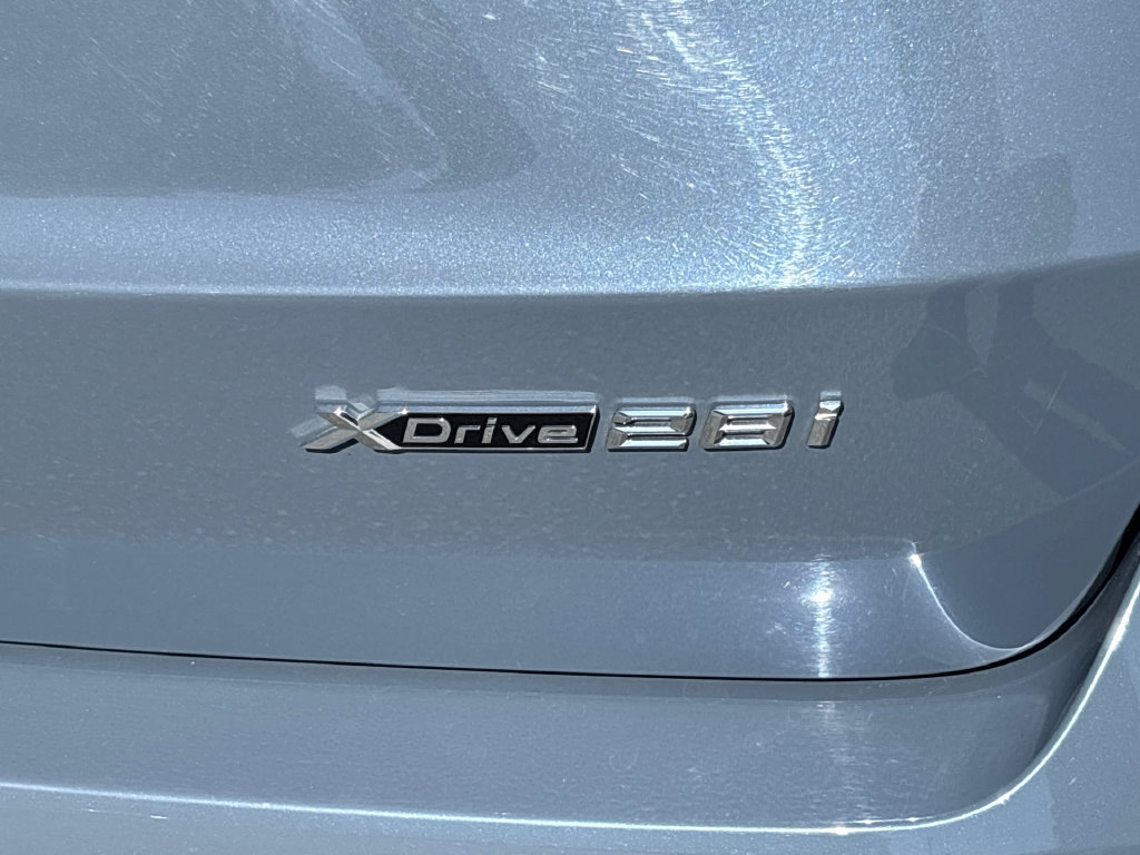 Used 2023 BMW X1 xDrive28i w/ Convenience Package AWD/4WD image 12