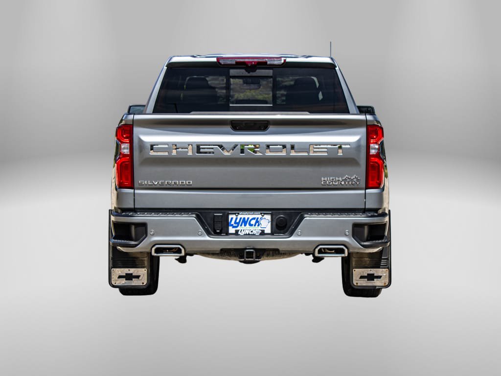 Used 2024 Chevrolet Silverado 1500 High Country w/ High Country Premium Package AWD/4WD image 3