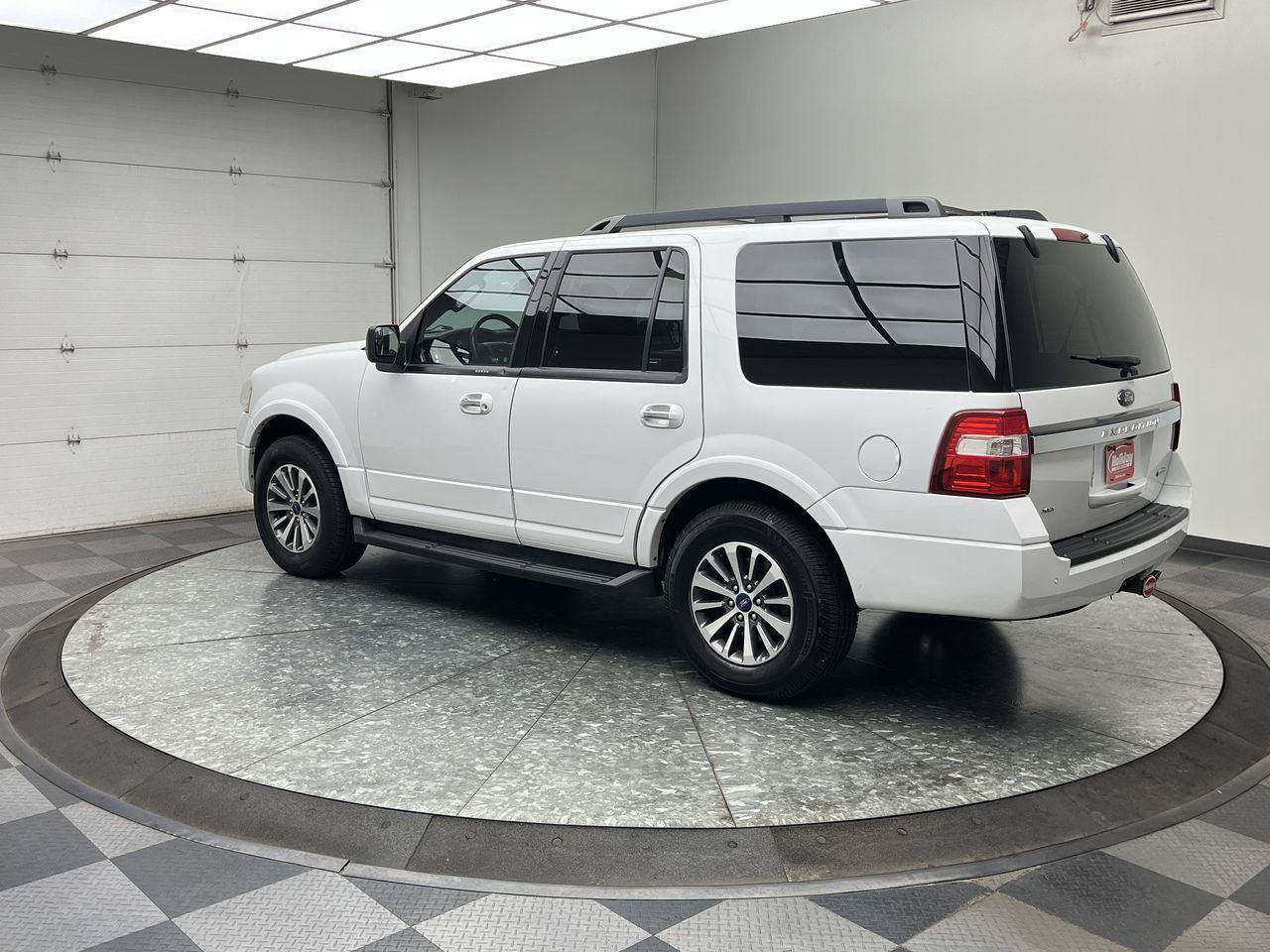 Used 2017 Ford Expedition XLT AWD/4WD video 2