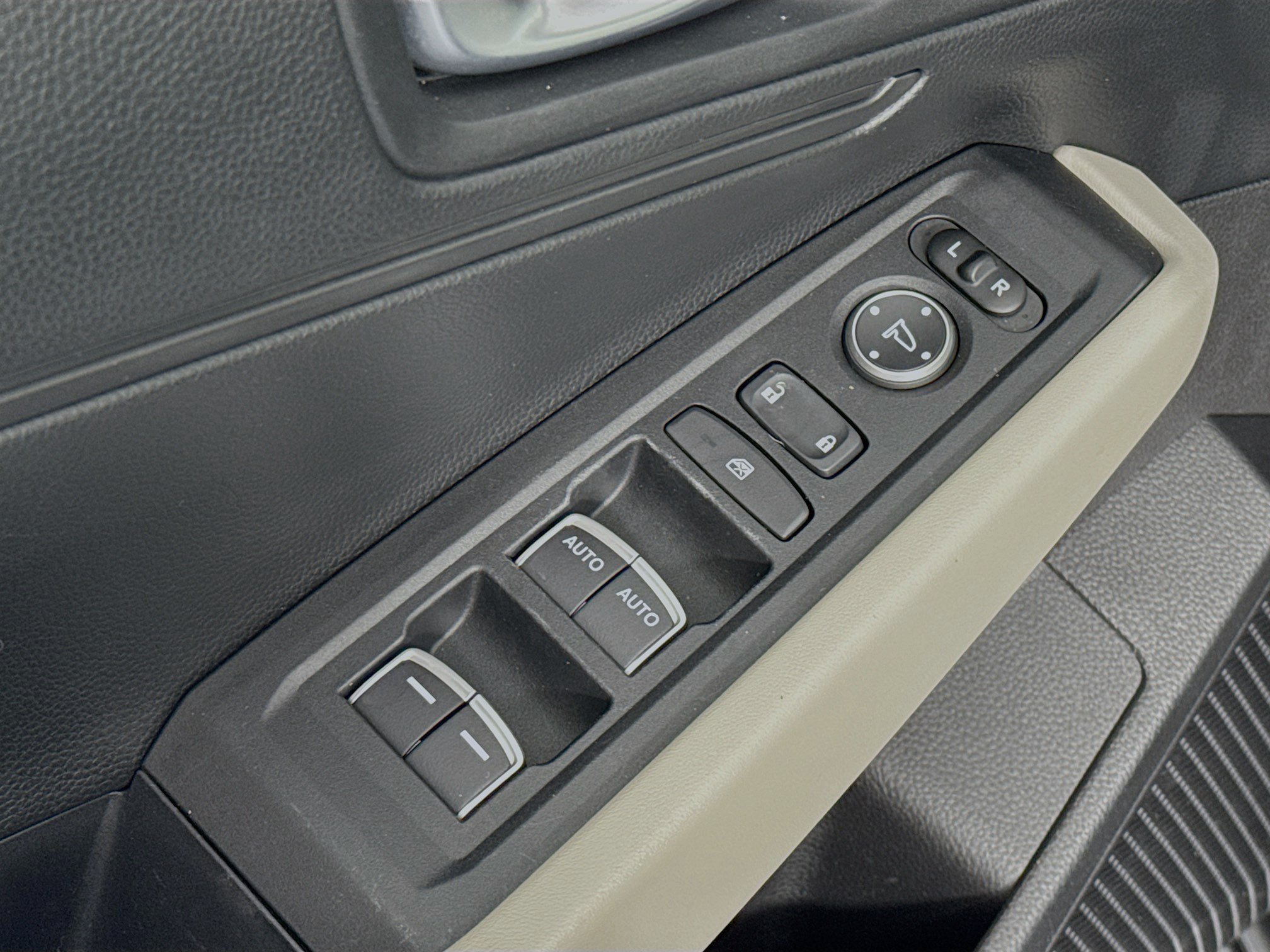 Certified 2023 Honda Accord LX image 17