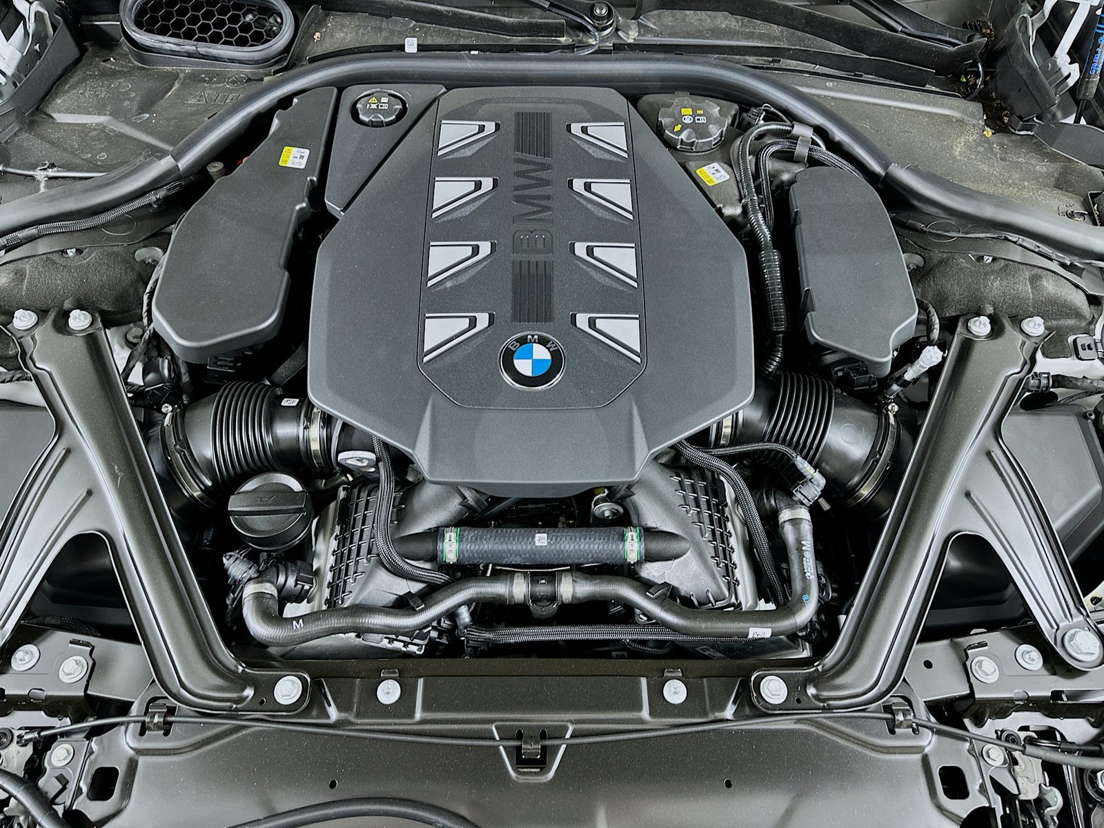 New 2026 BMW 760i xDrive AWD/4WD image 13