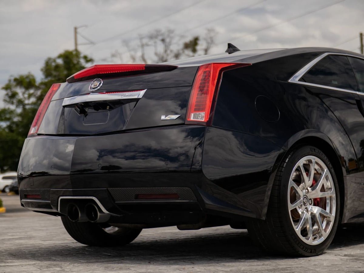 Used 2013 Cadillac CTS V w/ Wood Trim Package RWD image 17