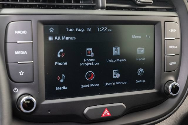 Used 2025 Kia Soul LX w/ LX Technology Package FWD image 18