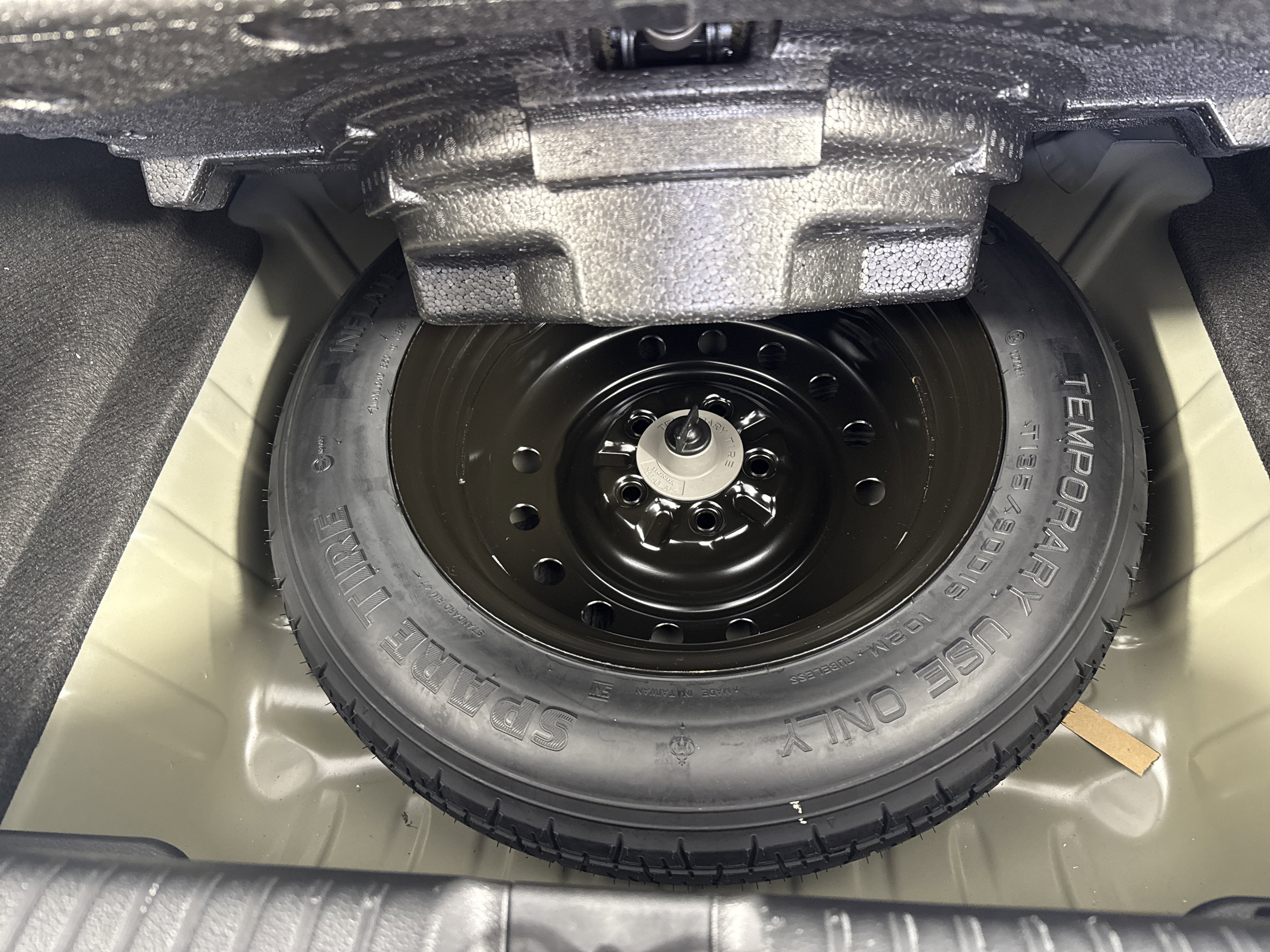 Certified 2023 Honda Accord EX image 22