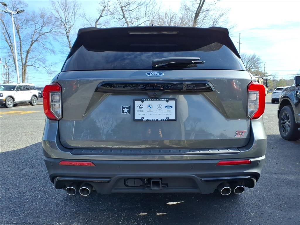 Certified 2023 Ford Explorer ST w/ Equipment Group 401A image 3