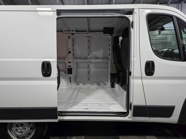 Used 2018 RAM ProMaster 1500 w/ Interior Convenience Group image 11