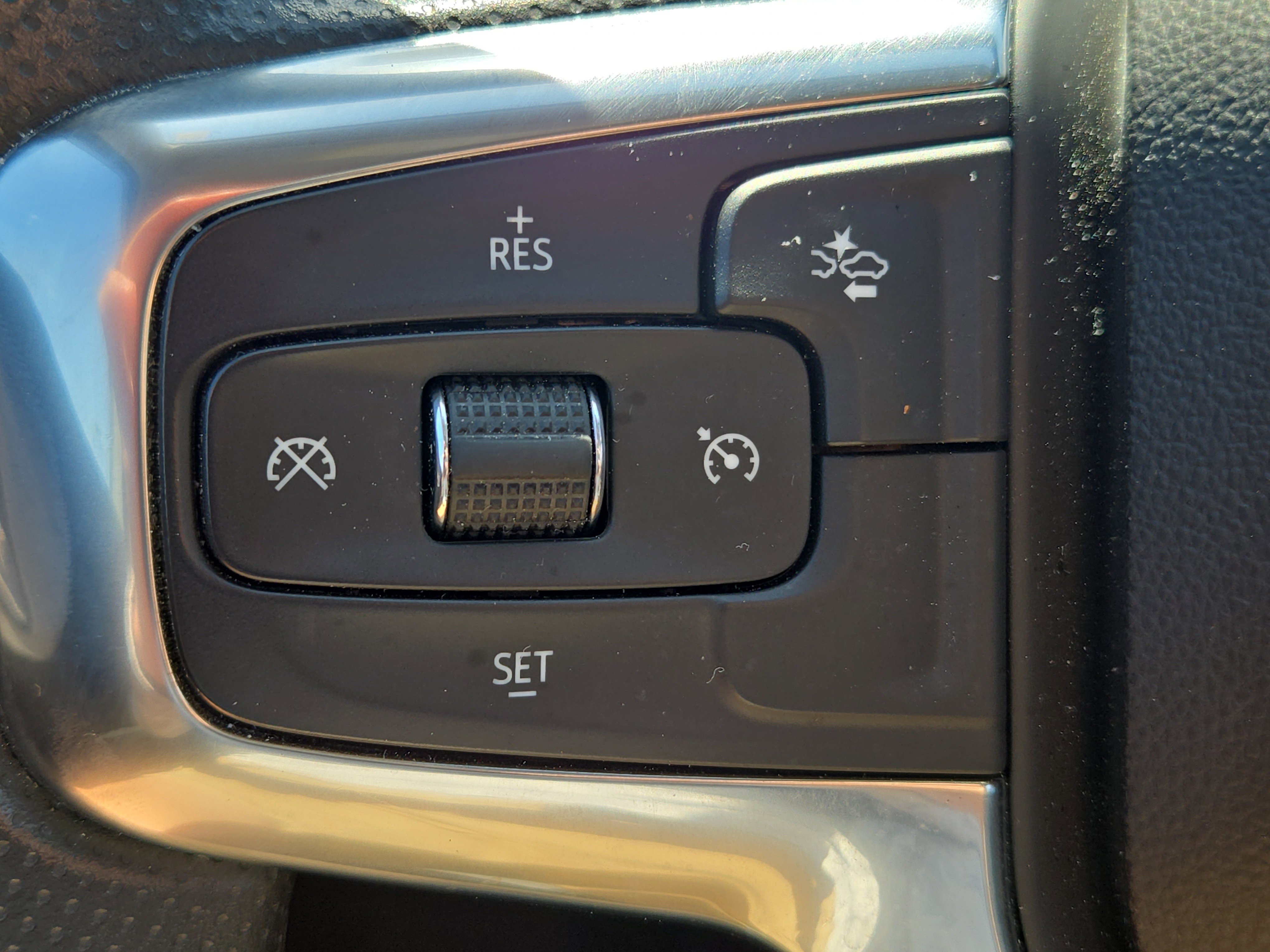Used 2024 Chevrolet Blazer LT w/ Convenience Package image 24