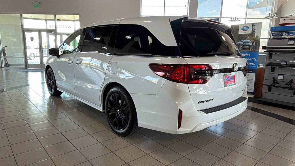 New 2026 Honda Odyssey Sport-L image 5