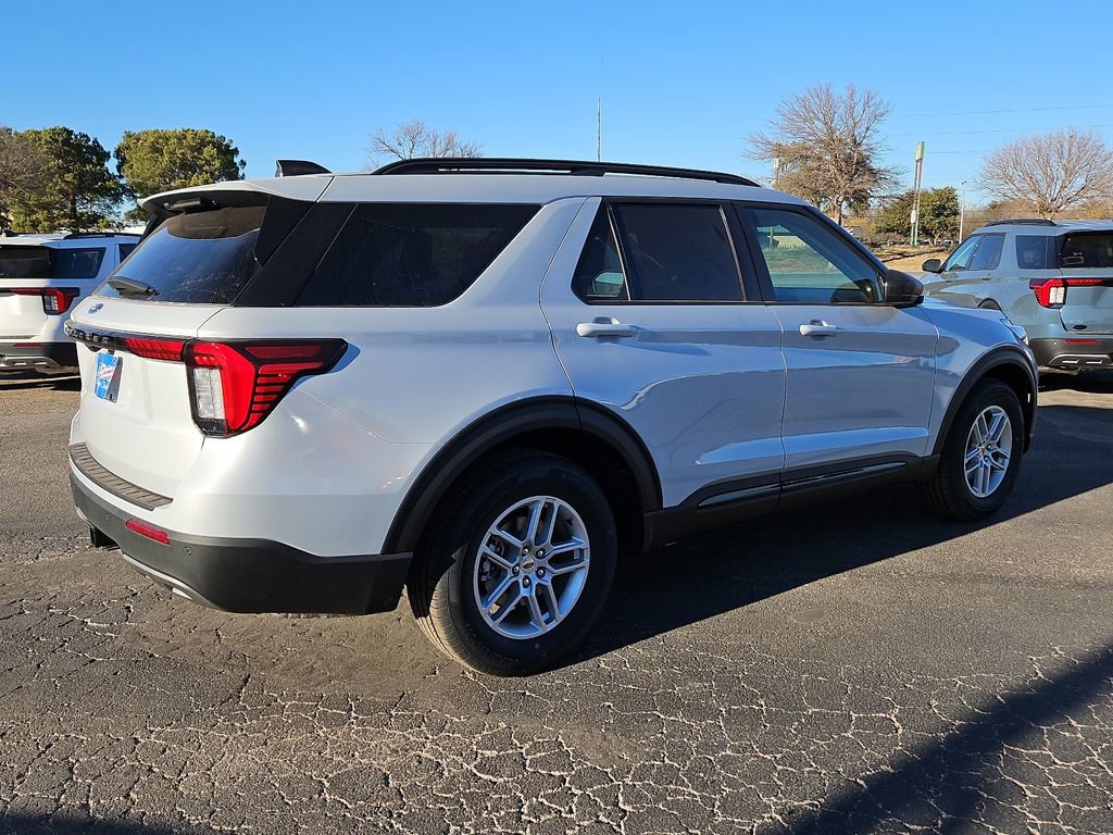 New 2026 Ford Explorer Active w/ Active Comfort Package image 13