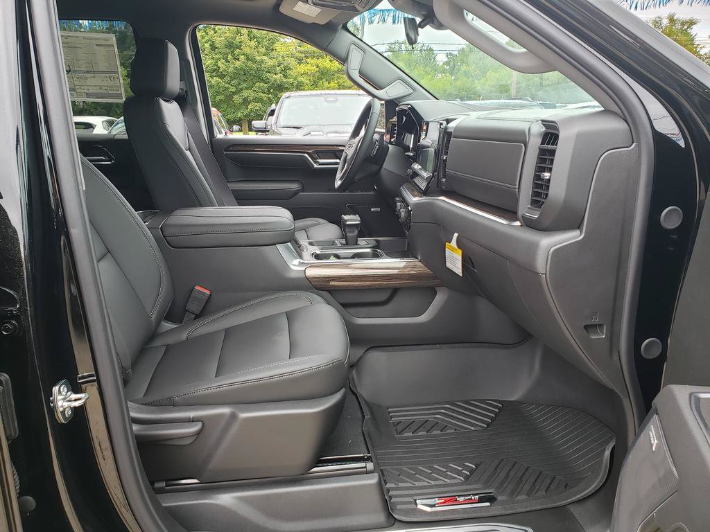 New 2026 Chevrolet Silverado 1500 RST w/ Convenience Package II AWD/4WD image 21