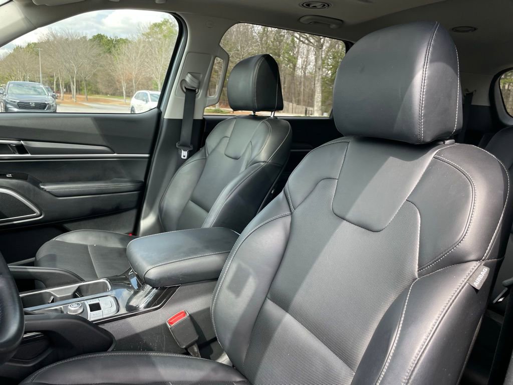 Used 2022 Kia Telluride S image 25