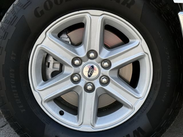 Used 2025 Ford F150 Lariat AWD/4WD image 9