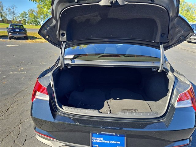 Certified 2023 Hyundai Elantra SEL w/ Cargo Package image 22
