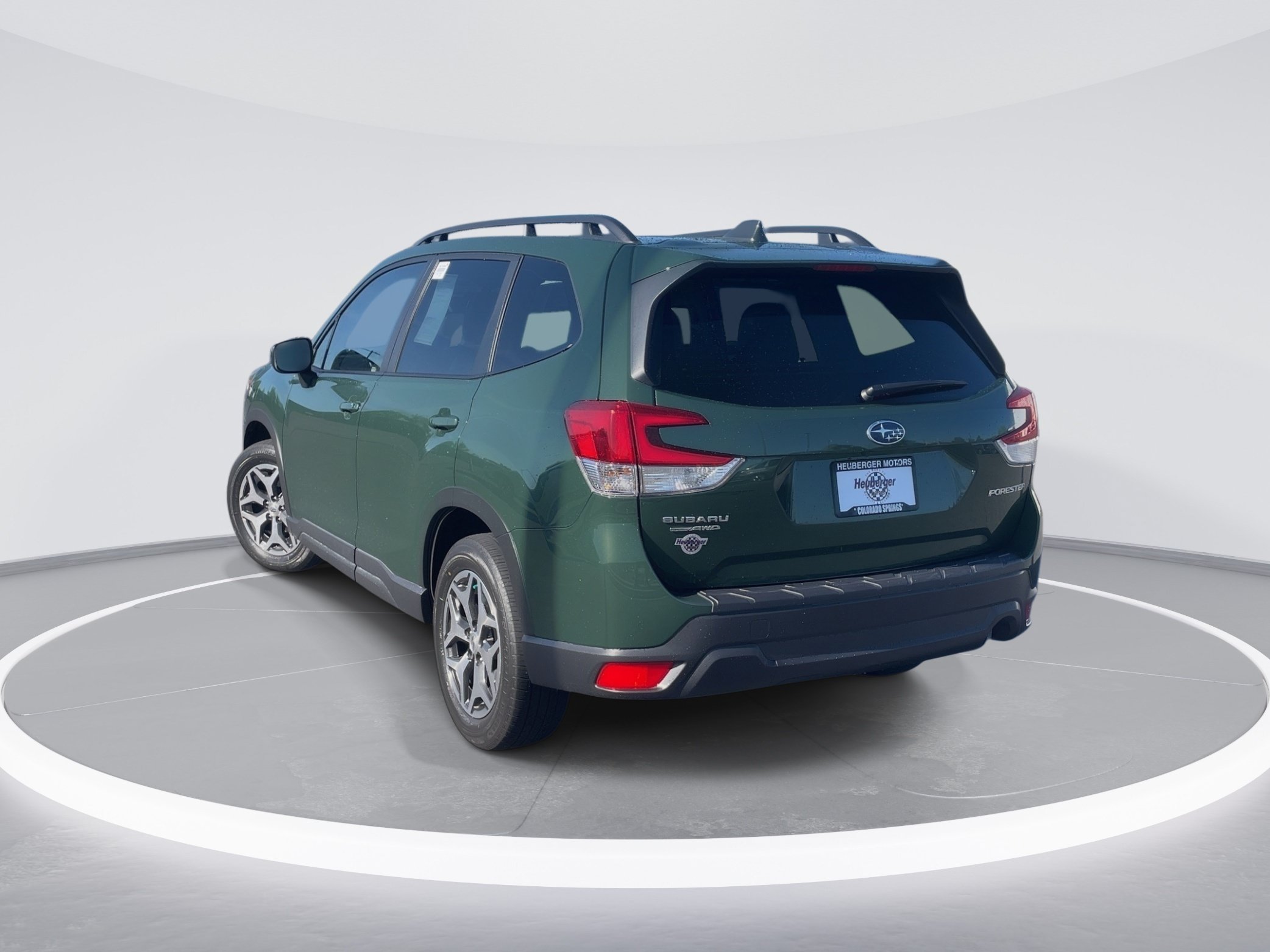 Used 2023 Subaru Forester Premium AWD/4WD image 7