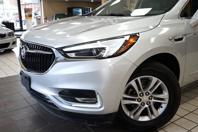 Used 2020 Buick Enclave Essence image 21