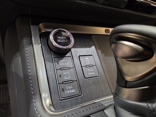 New 2026 Lexus GX 550 AWD/4WD image 25
