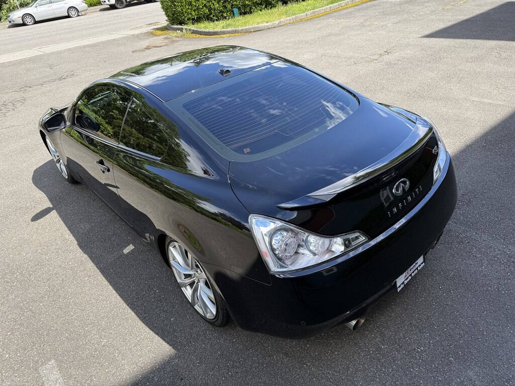 Used 2010 INFINITI G37 Journey w/ Premium Pkg RWD image 8