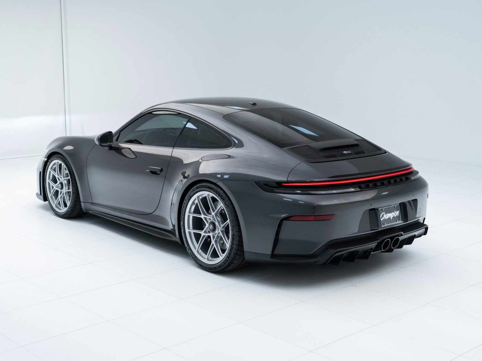 Certified 2026 Porsche 911 GT3 RWD image 3