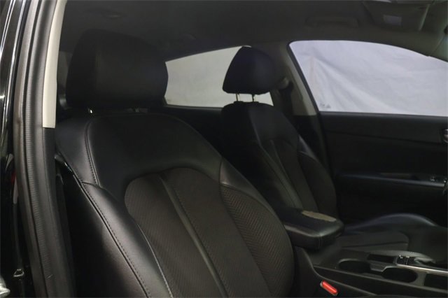 Used 2018 Kia Optima S w/ 18" Alloy Wheels Package image 11