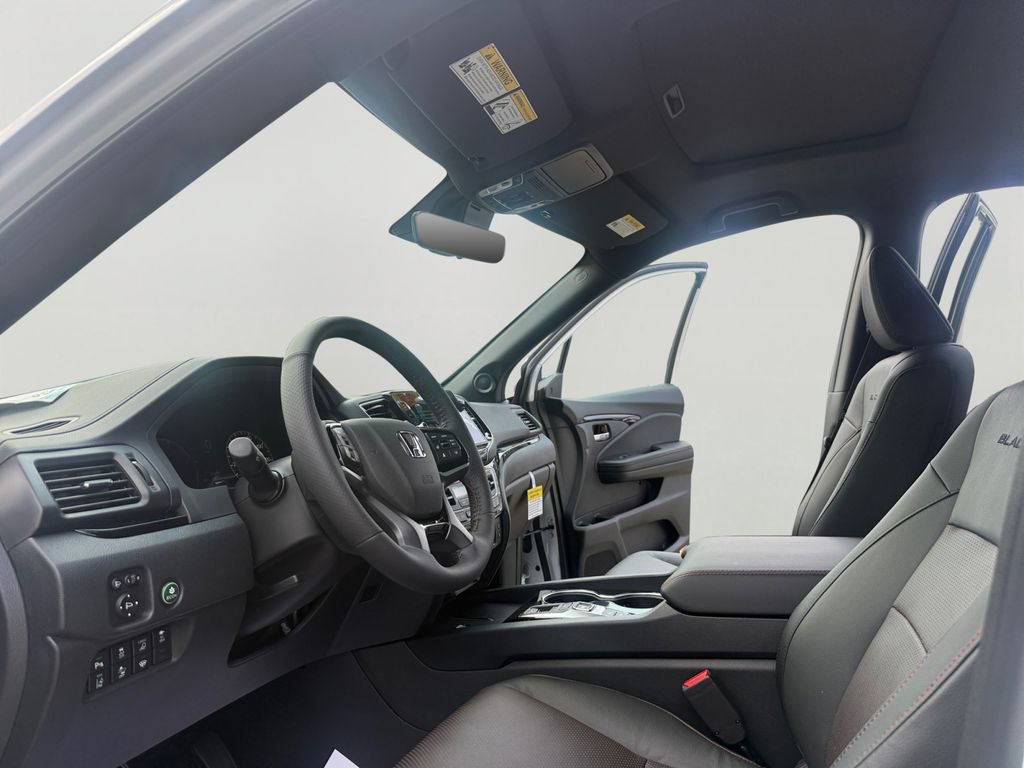 New 2026 Honda Ridgeline Black Edition image 4