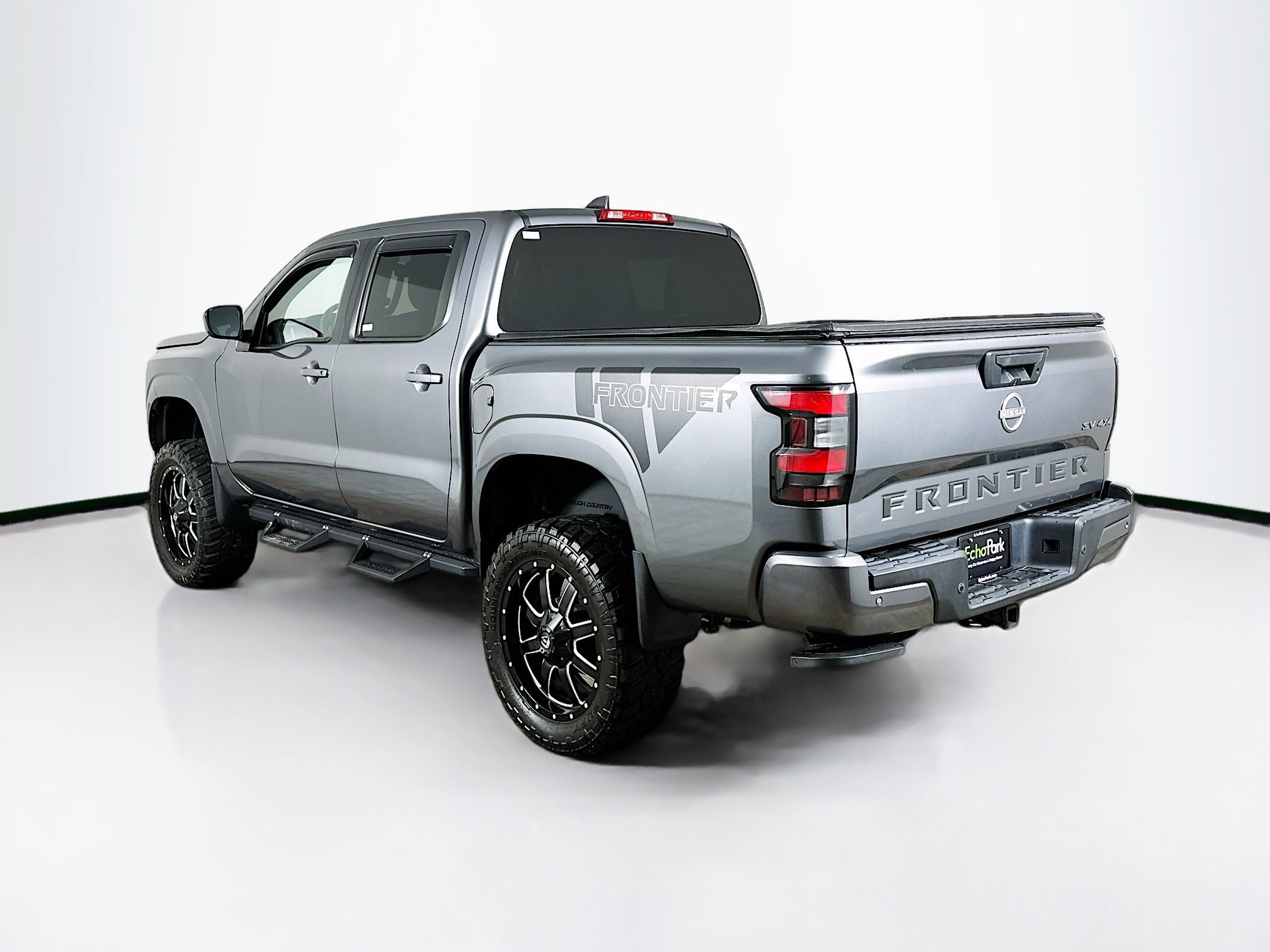 Used 2022 Nissan Frontier SV w/ Technology Package image 5