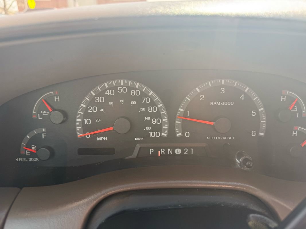 Used 1999 Ford F150 XLT image 17