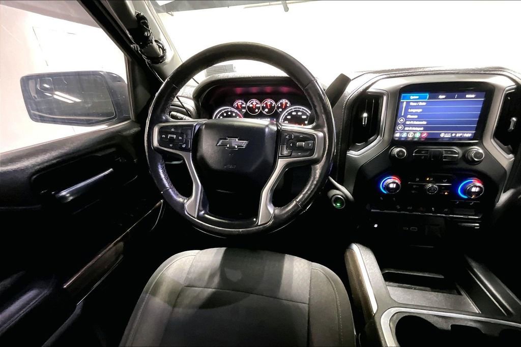 Used 2021 Chevrolet Silverado 1500 LT Trail Boss w/ Convenience Package II image 7