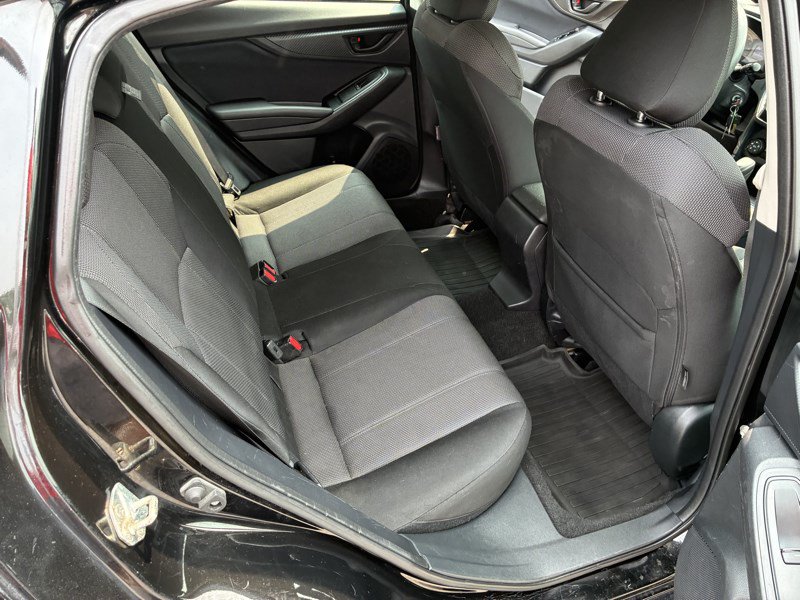 Used 2018 Subaru Impreza 2.0i Premium AWD/4WD image 17