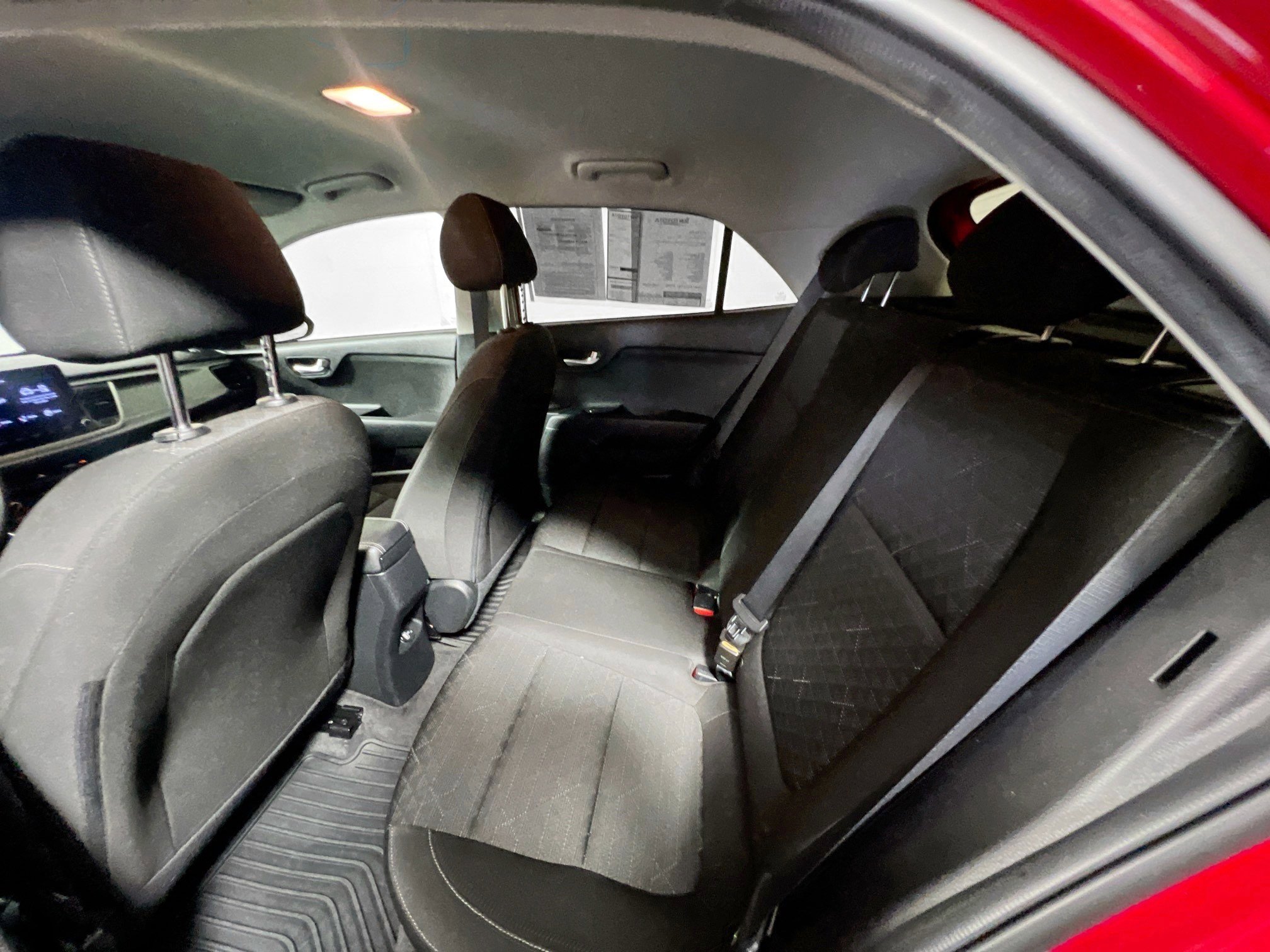 Used 2022 Kia Rio S image 28