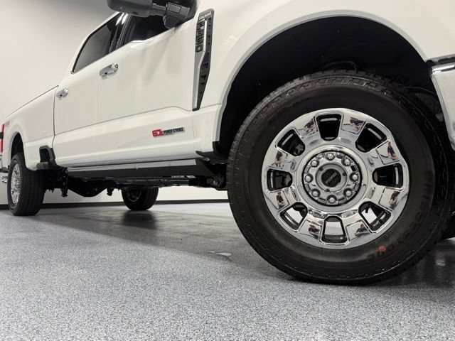 New 2026 Ford F350 King Ranch w/ Chrome Package AWD/4WD image 3