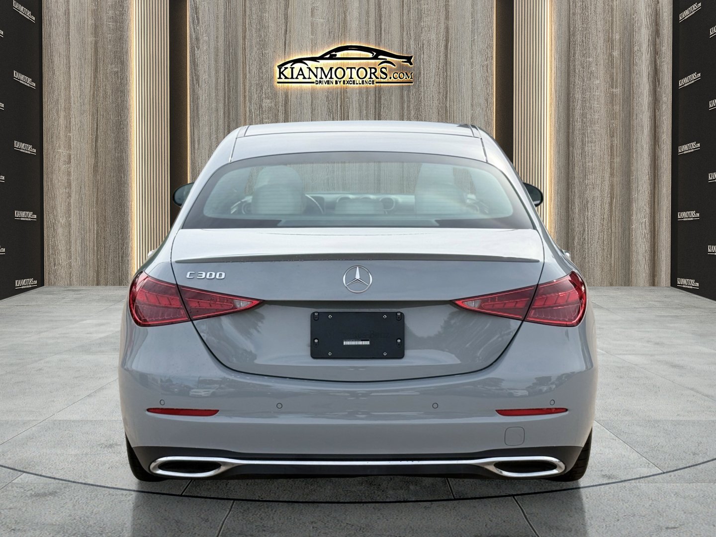 Used 2025 Mercedes-Benz C 300 Sedan image 6