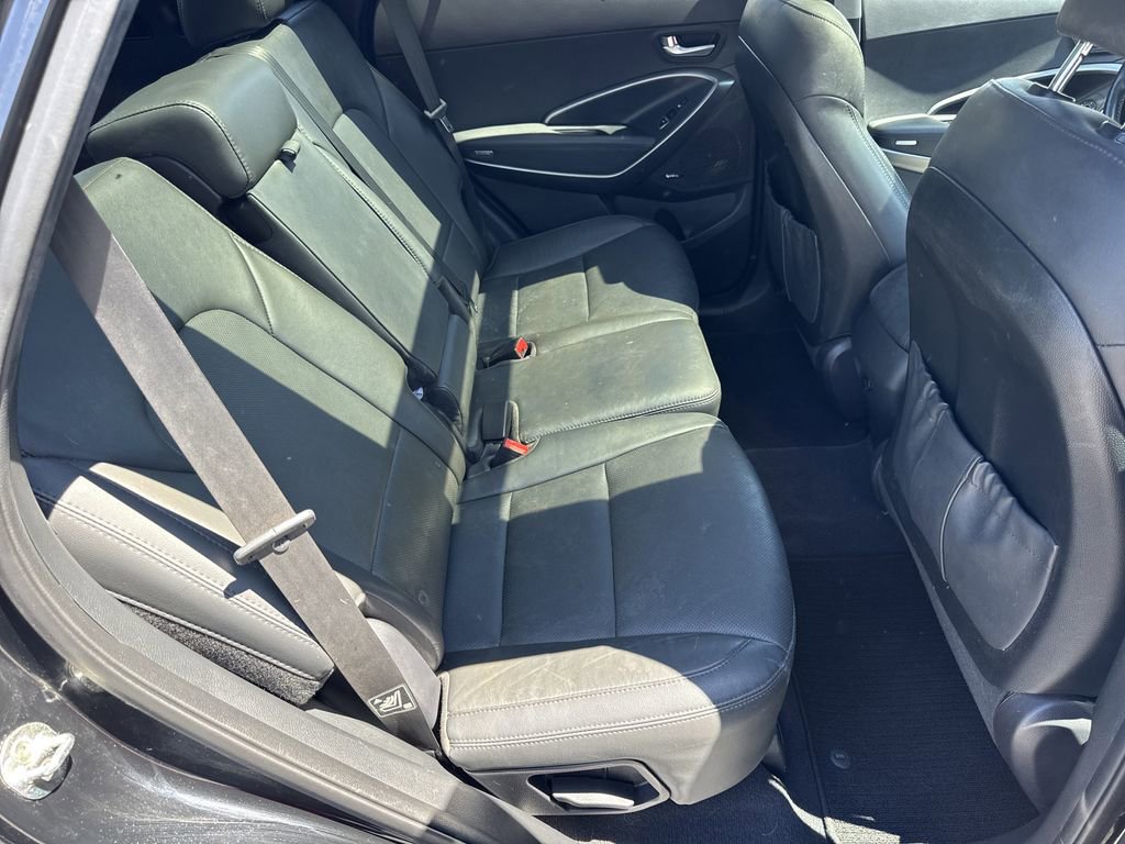 Used 2018 Hyundai Santa Fe Sport w/ 2.0T Ultimate Tech Package 05 FWD image 15